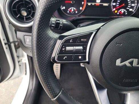 Used 2023 Kia Forte GT-Line w/ GT-Line Premium Package image 19