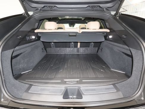 Certified 2026 Cadillac Lyriq Signature Luxury w/ Nappa Leather Package AWD/4WD image 24