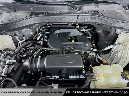 Used 2020 Ford Explorer XLT w/ Equipment Group 202A image 31