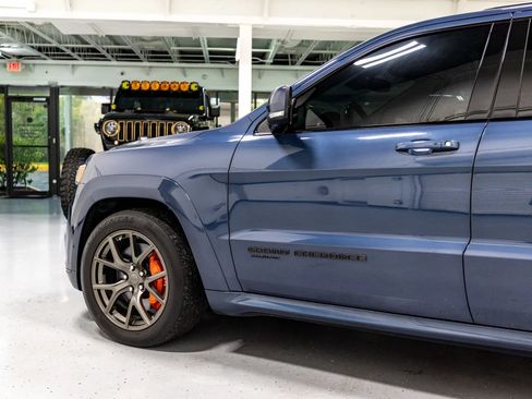 Used 2021 Jeep Grand Cherokee High Altitude AWD/4WD image 11