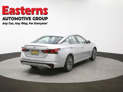 Used 2024 Nissan Altima 2.5 SV image 40