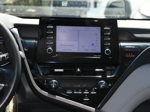 Certified 2024 Toyota Camry LE FWD image 16