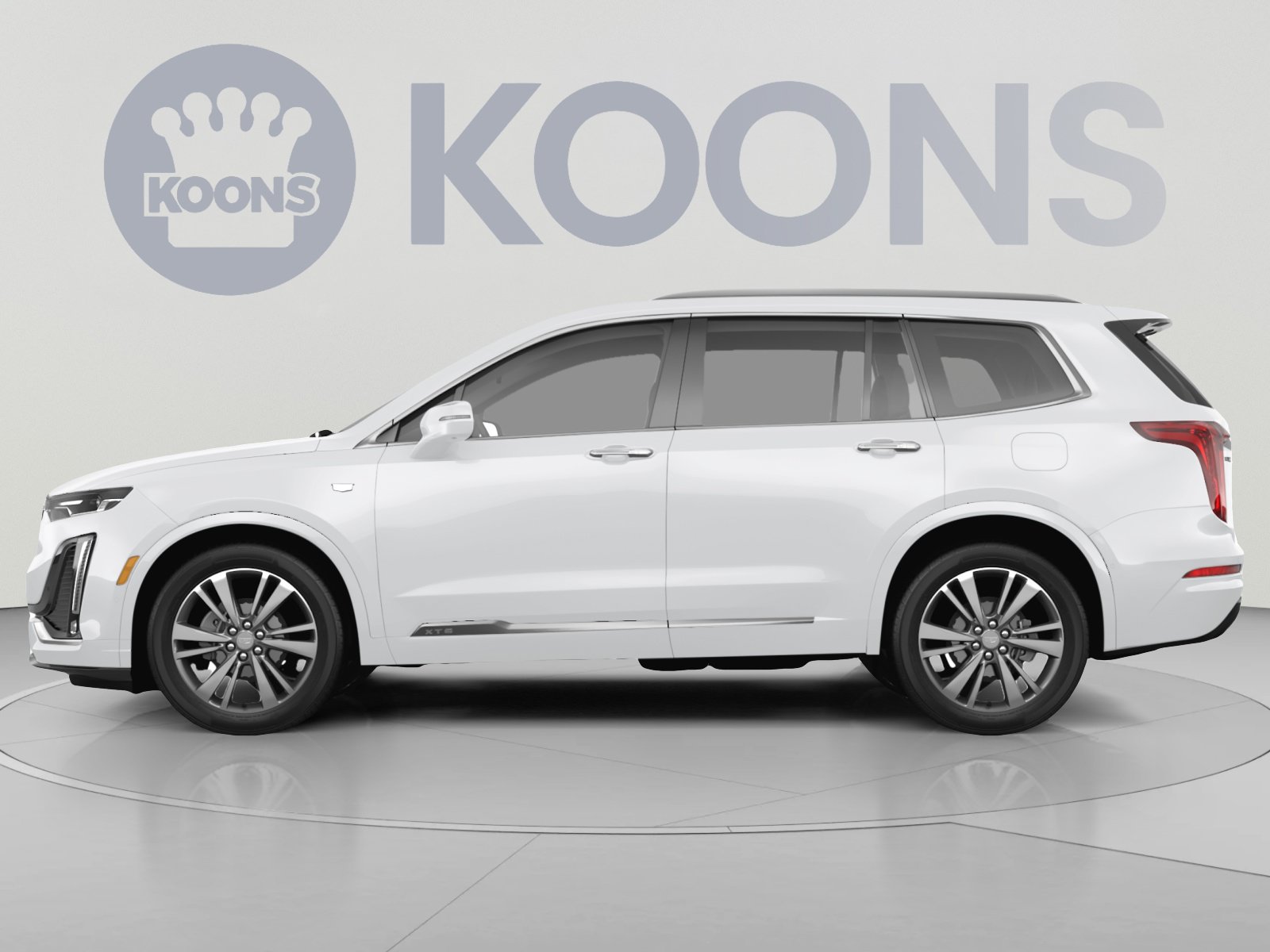 Used 2023 Cadillac XT6 Premium Luxury AWD/4WD image 2