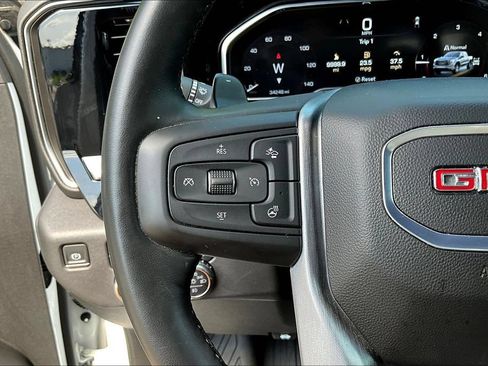 Used 2024 GMC Sierra 1500 SLT w/ SLT Premium Plus Package AWD/4WD image 14