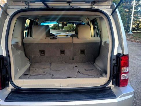 Used 2008 Jeep Liberty Sport image 12