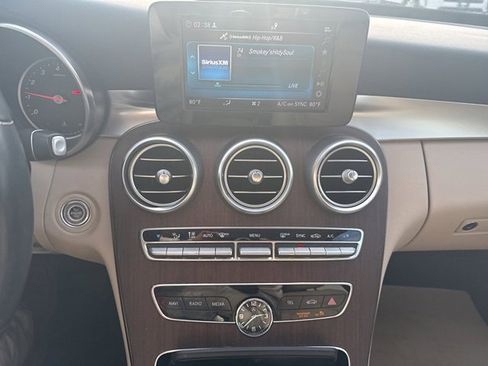 Used 2019 Mercedes-Benz C 300 4MATIC Sedan image 14