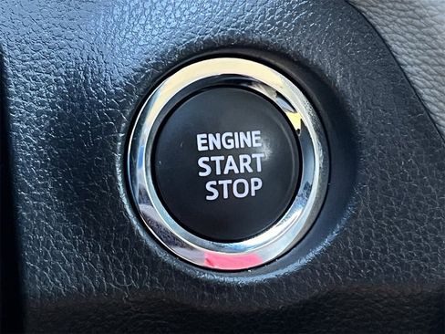 Used 2024 Toyota RAV4 Limited image 19