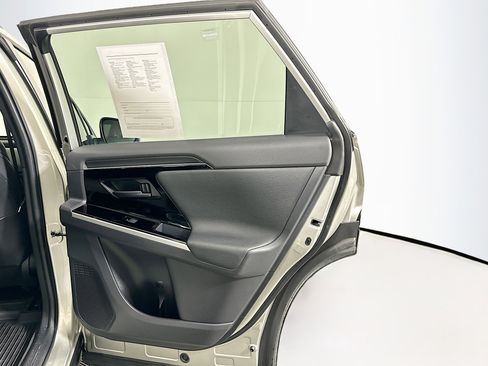 Used 2024 Toyota bZ4X XLE w/ Weather Package image 31