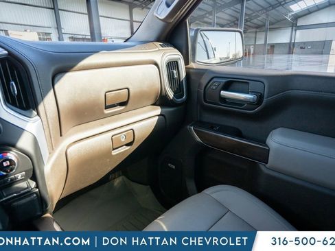 Used 2021 GMC Sierra 1500 SLT w/ SLT Convenience Package image 16