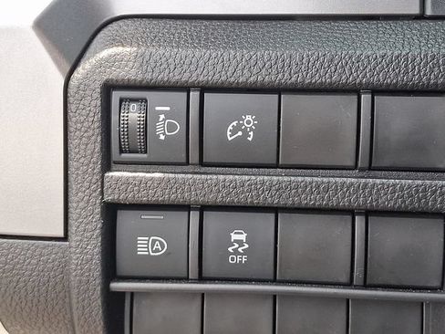 Used 2025 Toyota Tacoma SR5 RWD image 23