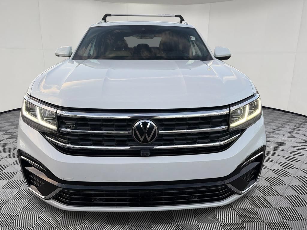 Used 2023 Volkswagen Atlas Cross Sport SEL Premium R-Line AWD/4WD image 2