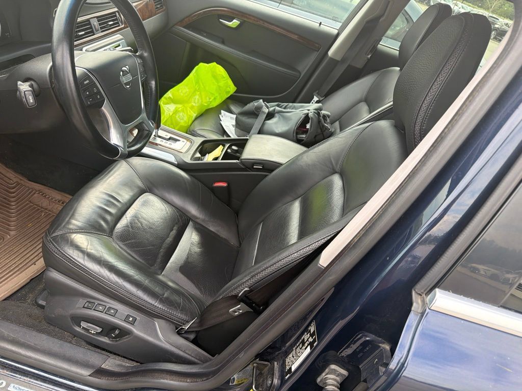 Used 2011 Volvo XC70 T6 AWD/4WD image 18