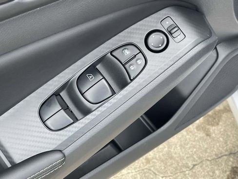 New 2025 Nissan Altima 2.5 SV w/ SV Special Edition Package image 16