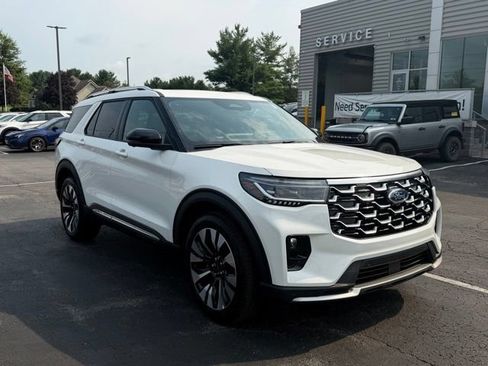 New 2026 Ford Explorer Platinum w/ LUX Leather Package AWD/4WD image 8
