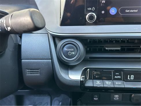 Used 2023 Toyota Prius LE image 26