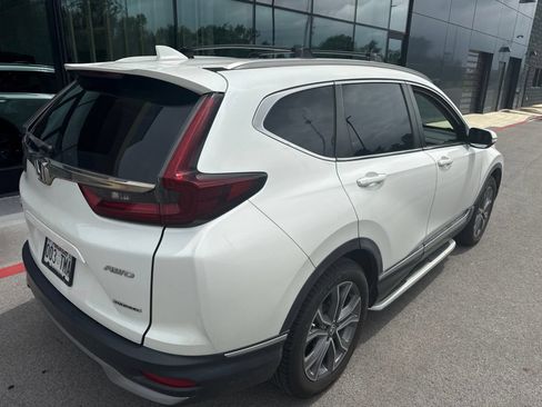 Used 2020 Honda CR-V Touring image 3
