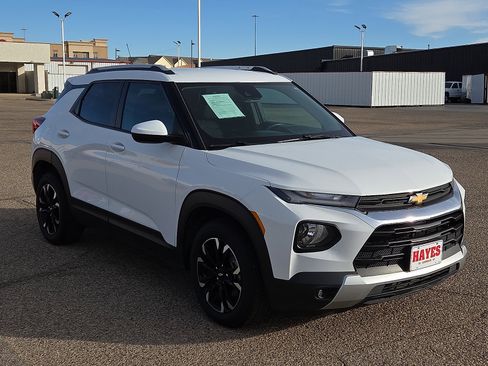 Used 2023 Chevrolet TrailBlazer LT image 5