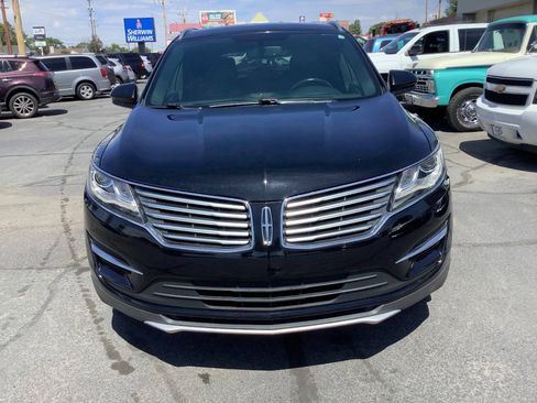 Used 2017 Lincoln MKC Premiere AWD/4WD image 5
