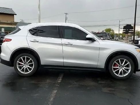 Used 2018 Alfa Romeo Stelvio Ti AWD/4WD image 9