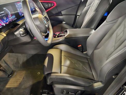 Certified 2025 BMW X3 xDrive30i w/ Premium Package image 15