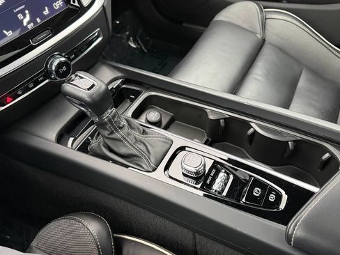 Used 2019 Volvo S60 T5 R-Design FWD image 47
