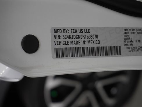 Certified 2024 Jeep Compass Limited w/ Sun and Sound Group image 50