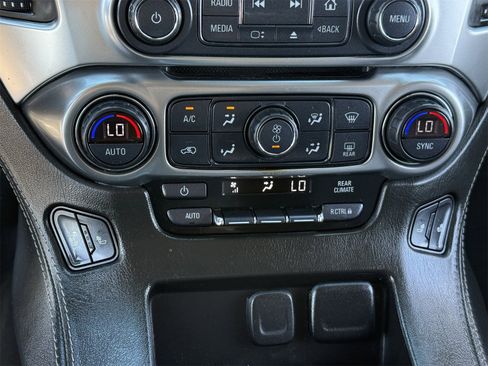 Used 2019 Chevrolet Tahoe LT image 29