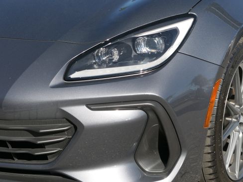 Certified 2023 Subaru BRZ Limited image 9