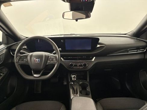 Used 2024 Buick Envista Preferred FWD image 20