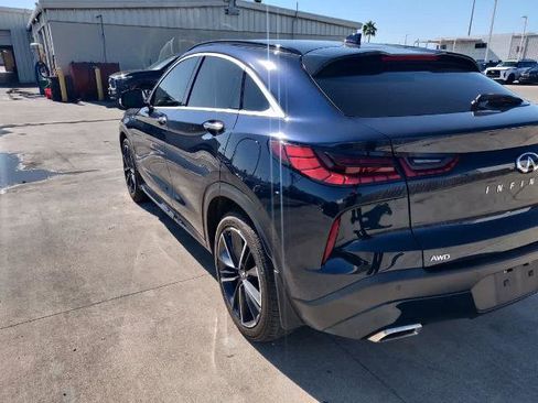 Used 2023 INFINITI QX55 Luxe w/ Cargo Package image 2