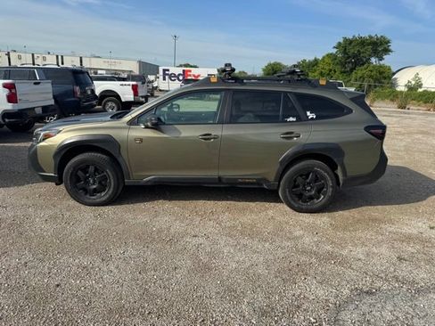 Used 2022 Subaru Outback Wilderness AWD/4WD image 2