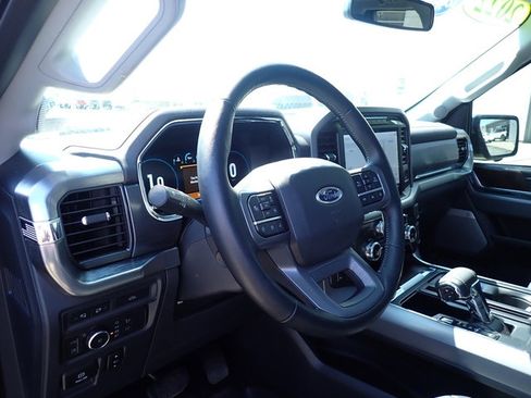 Used 2022 Ford F150 Lariat w/ Equipment Group 502A High image 16