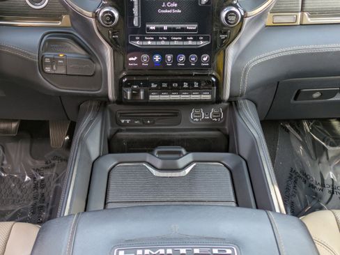 Used 2019 RAM 3500 Limited image 20