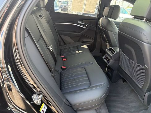 Used 2024 Audi Q8 e-tron Prestige w/ Prestige Package AWD/4WD image 17