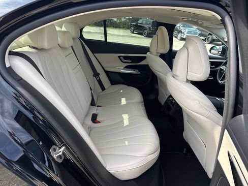 Used 2025 Mercedes-Benz E 350 Sedan w/ Winter Package image 26