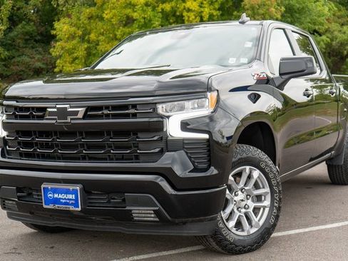 Used 2023 Chevrolet Silverado 1500 RST image 1