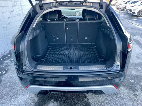 Used 2020 Land Rover Range Rover Velar S image 36