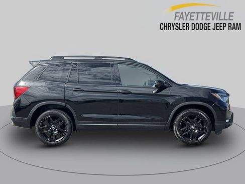Used 2022 Honda Passport Elite image 2