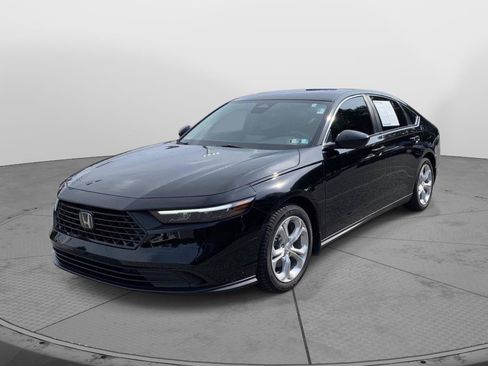 Certified 2023 Honda Accord LX image 7