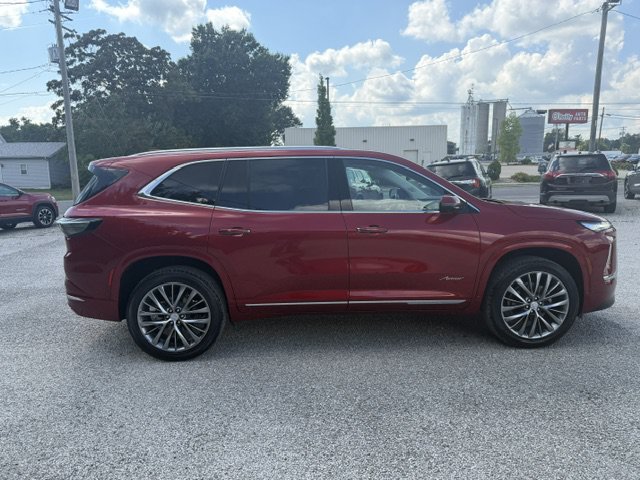 Used 2025 Buick Enclave Avenir w/ Super Cruise Package FWD image 6