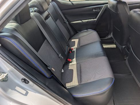 Used 2018 Toyota Corolla SE FWD image 5