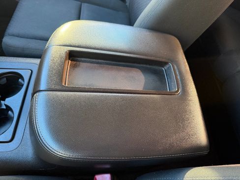 Used 2013 Chevrolet Silverado 1500 LT image 39