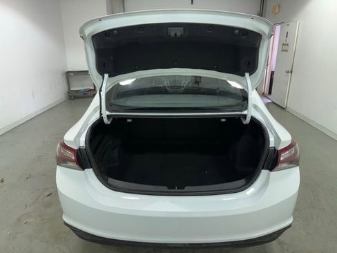 Certified 2022 Chevrolet Malibu LT image 8