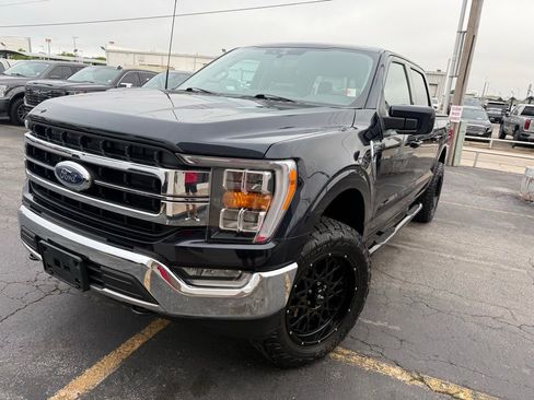 Used 2022 Ford F150 Lariat w/ FX4 Off-Road Package image 2