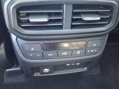 Certified 2024 Honda Pilot Elite image 18