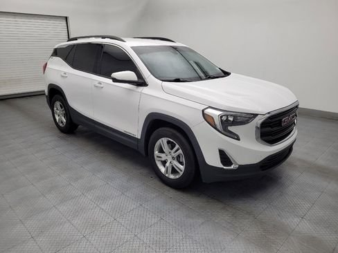 Used 2020 GMC Terrain SLE w/ Driver Convenience Package FWD image 11