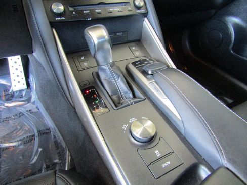 Used 2017 Lexus IS 200t F Sport w/ F Sport Package RWD image 19