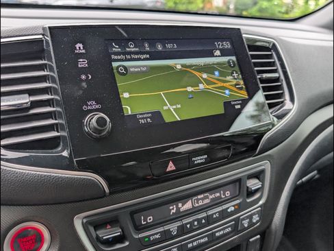 Certified 2022 Honda Pilot TrailSport image 11