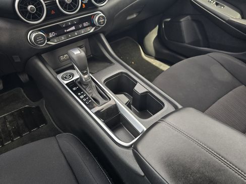 Used 2022 Nissan Sentra SV w/ All-Weather Package FWD image 17