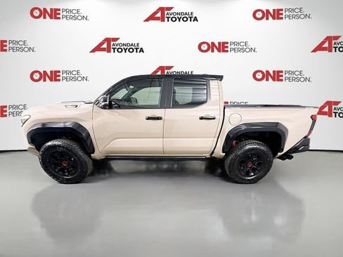 Certified 2025 Toyota Tacoma TRD Pro AWD/4WD image 5
